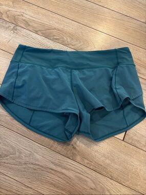 lululemon athletica speed up short 2.5 inch